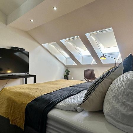 Designer Apartments, 2 Min To U1 Reumannplatz Vienna Luaran gambar