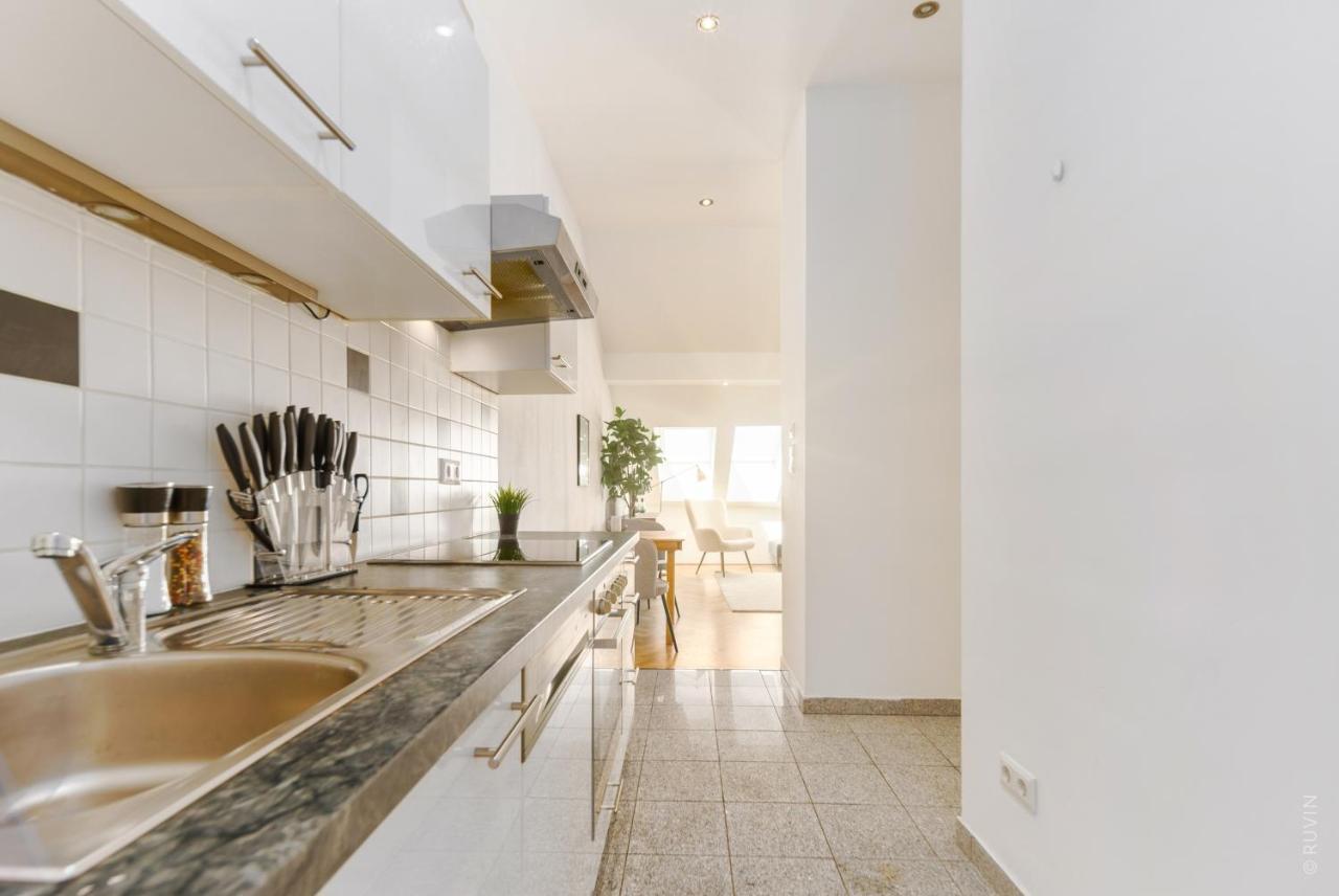 Designer Apartments, 2 Min To U1 Reumannplatz Vienna Luaran gambar