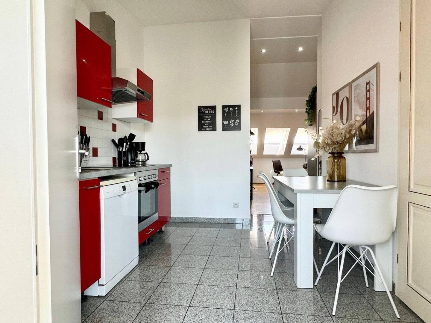 Designer Apartments, 2 Min To U1 Reumannplatz Vienna Luaran gambar